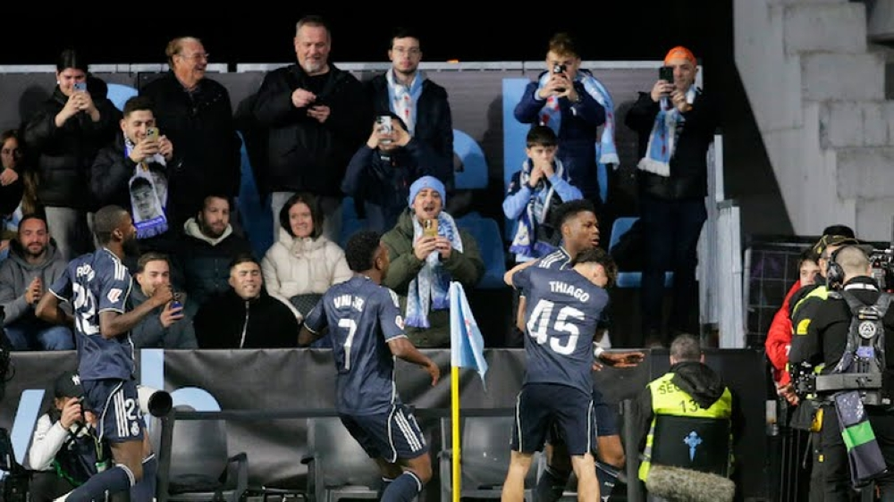 ريال مدريد يهزم سيلتا فيجو في الوقت القاتل ويلاحق برشلونة