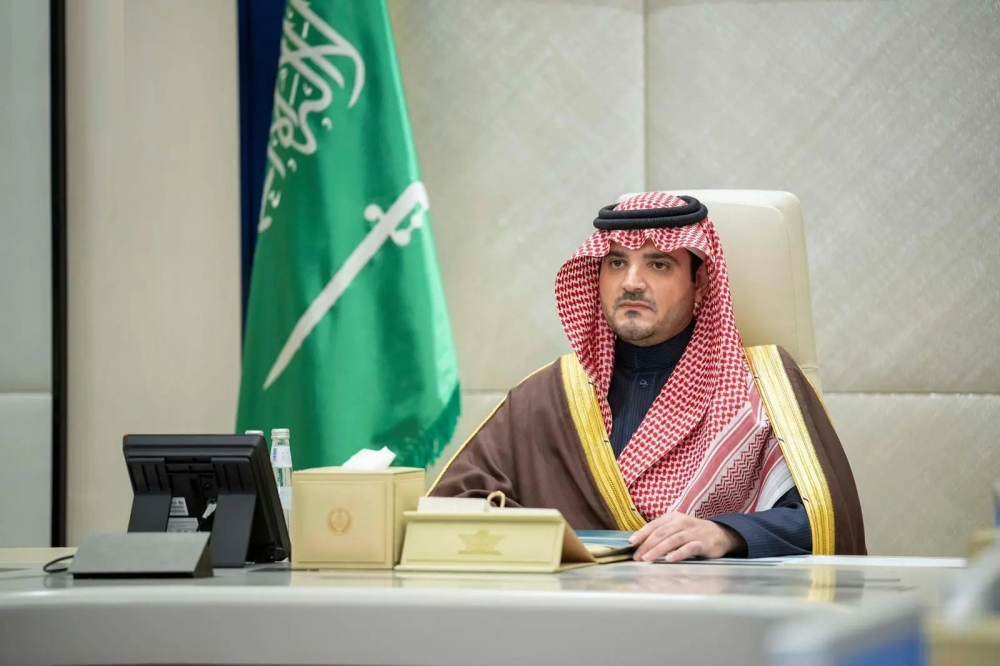 وزير الداخلية يبحث مع نظيره الباكستاني أمن المملكة والمنطقة