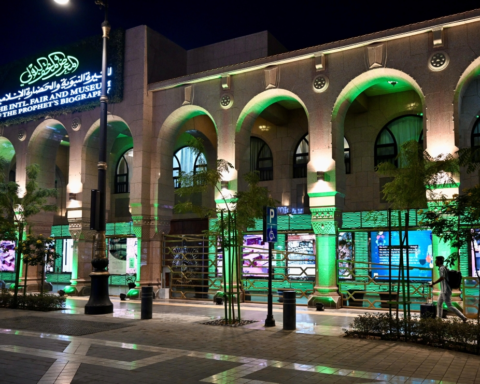 المتحف الدولي للسيرة النبوية: جولة تقنية في تاريخ الإسلام