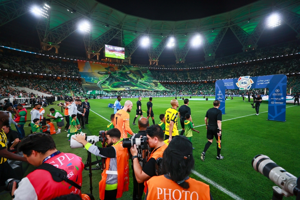 محمد نور ينفعل على رئيس الاتحاد بعد خسارة ديربي جدة