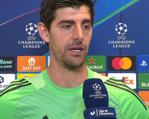 تيبو كورتوا على رادار دوري روشن: تفاصيل العرض القياسي