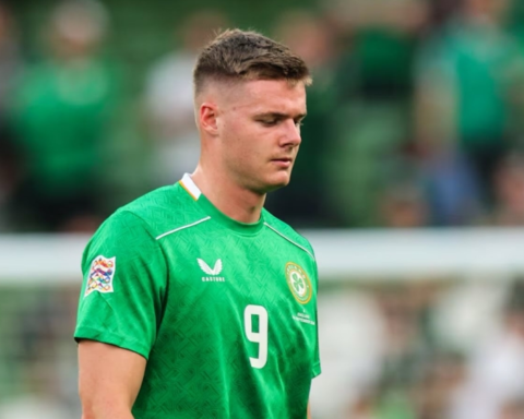 إصابة إيفان فيرغسون تنهي موسمه مع روما وآيرلندا