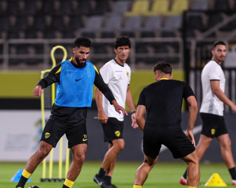 قرار كونسيساو ضد لاعبي الاتحاد بعد خسارة ديربي جدة