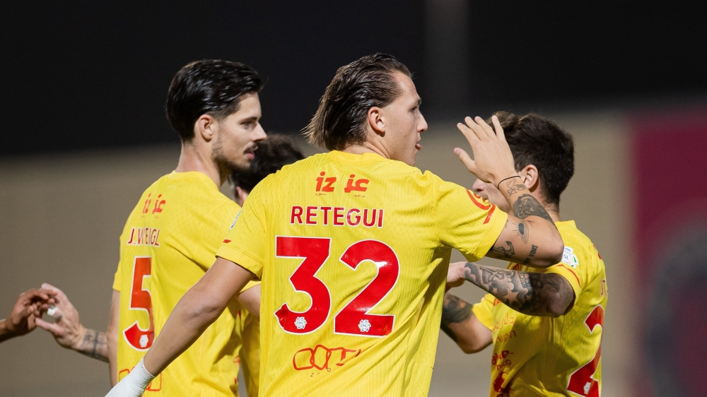 نتيجة مباراة القادسية والخلود: رباعية نظيفة وتألق كينونيس (4-1)