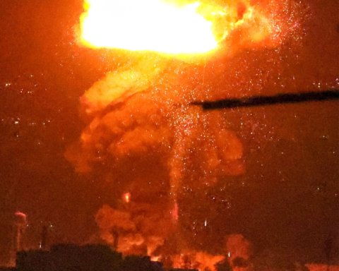Details of the bombing of oil depots in Tehran: A US-Israeli attack and a dangerous escalation