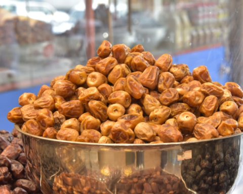 التمور السعودية: ريادة عالمية وصادرات لـ 133 دولة