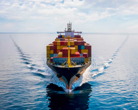 لائحة البضائع الصلبة السائبة: معايير سلامة صارمة للنقل البحري