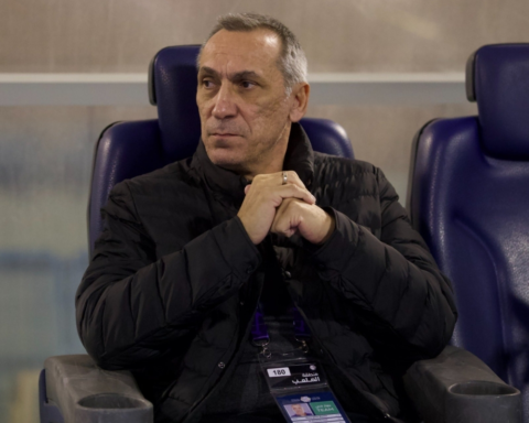Officially... Donis, the coach of Al-Khaleej, fined 40,000 Saudi Riyals
