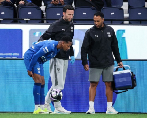 Murad Hawsawi's readiness boosts Al-Hilal against Al-Fateh in the Roshan League