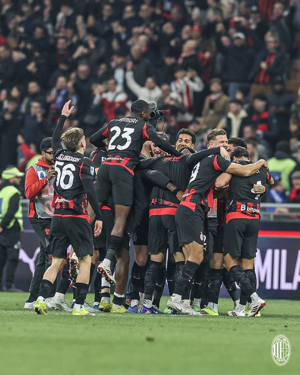 ميلان يحسم ديربي ميلانو ويشعل صدارة الدوري الإيطالي