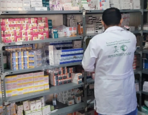 العيادات الطبية المتنقلة في الخوخة تواصل خدماتها الطبية