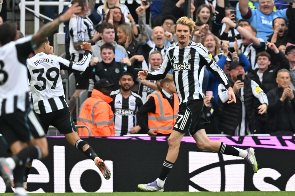 مباراة نيوكاسل وبرشلونة: قمة دوري أبطال أوروبا المنتظرة