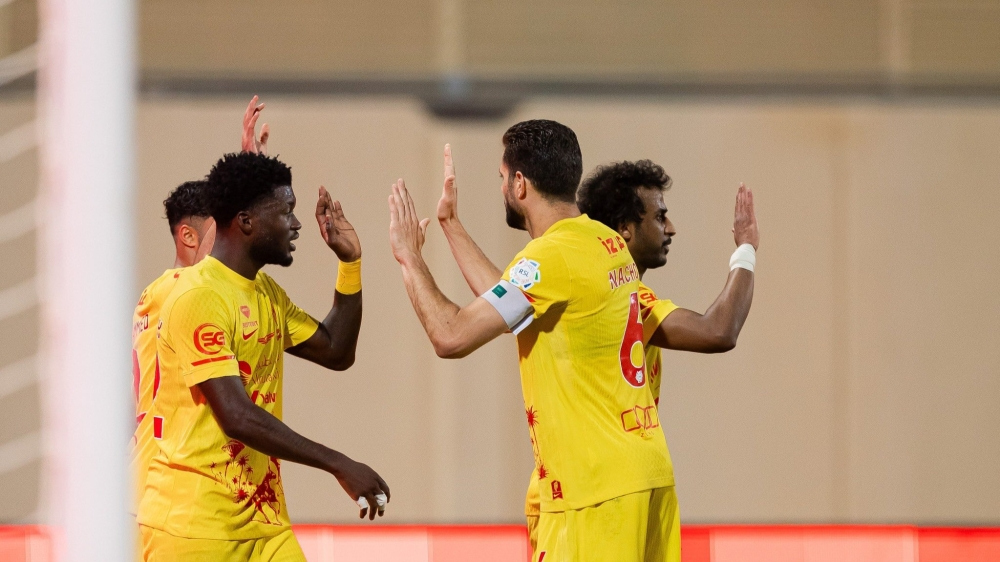 تذاكر مباراة القادسية والأهلي في دوري روشن (احجز الآن)