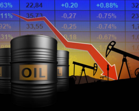 أسباب تراجع أسعار النفط دون 90 دولاراً بعد تصريحات ترامب