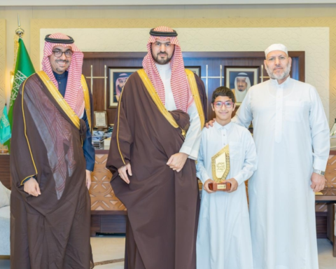 نائب أمير الشرقية يتسلم تقرير موسم القادسية الرمضاني