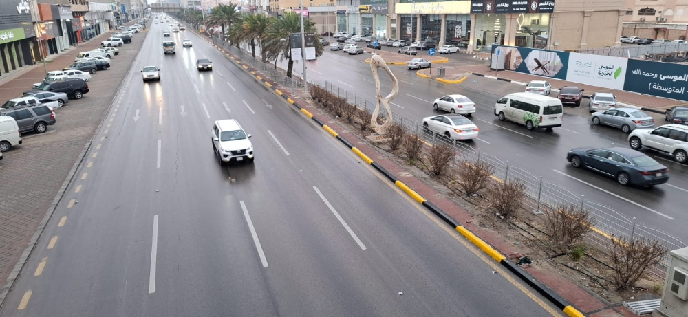 هطول أمطار على محافظات الأحساء والخرج وتأثيرها الإيجابي