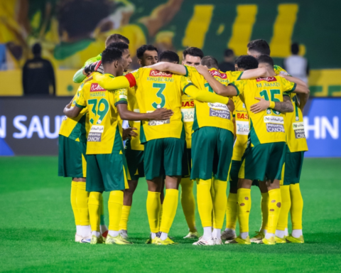 Shenkefeld's stance on facing Al-Khaleej and Al-Nasr in the Roshan League