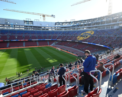 Barcelona officially increases Camp Nou stadium capacity