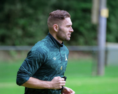 The status of Al-Khaleej's defender has been decided ahead of the Al-Nasr vs. Al-Khaleej match in the Roshan League