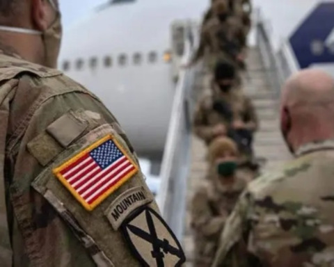 البنتاجون يعلن إصابة عسكريين أمريكيين وسط التصعيد مع إيران