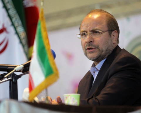 Iran rejects ceasefire amid US escalation in the Strait of Hormuz