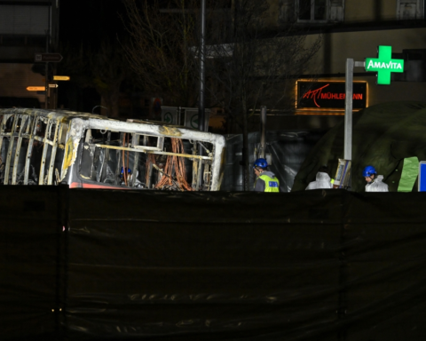 Bus fire in Switzerland: 6 people killed after a passenger set it on fire