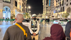 جهود الكشافة في إدارة حشود المسجد النبوي خلال رمضان