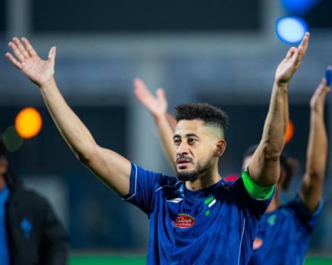 Line-up updates for the Al-Fateh vs. Al-Hilal match: Batna returns, Vargas is absent