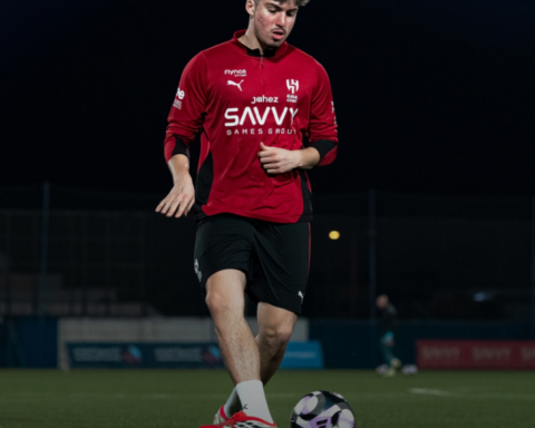 Officially: Details and duration of Youssef Akchichik's absence from Al-Hilal