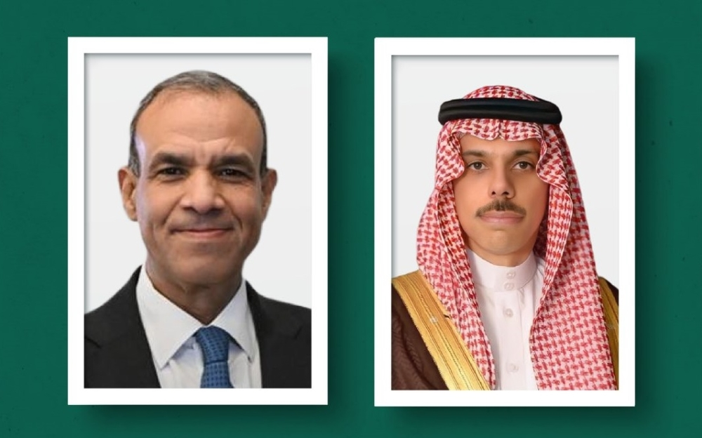 وزير الخارجية السعودي يناقش المستجدات الإقليمية مع نظيره المصري