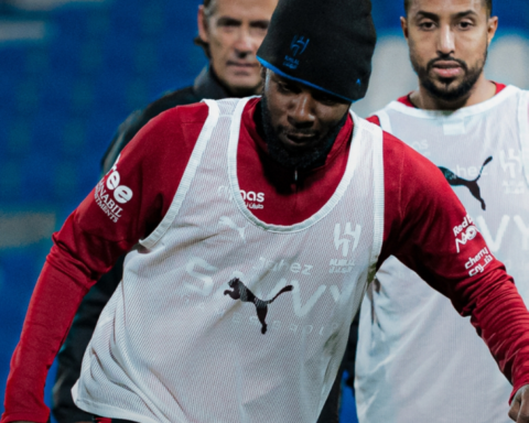 Hassan Tambakti is ready for the Al-Hilal vs. Al-Fateh match in the Roshan League