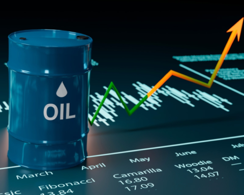 Oil prices rise 5%, warnings that a barrel could reach $150