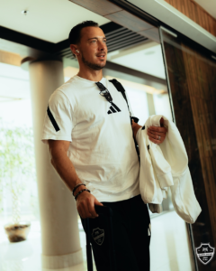 Al-Ahli's foreign player roster against Al-Qadisiyah is up for grabs, according to Yasleh's decision