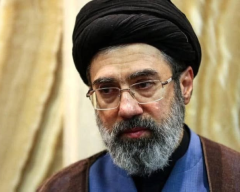 Iran's new Supreme Leader: Friendly relations with neighbors and closing the Strait of Hormuz