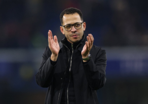 The aftermath of the Chelsea vs. Paris Saint-Germain match and the coach's defense