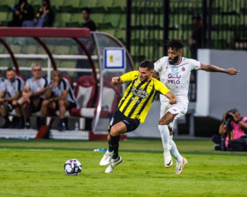 Details of the Al-Kholoud vs. Al-Ittihad match in the King's Cup semi-final