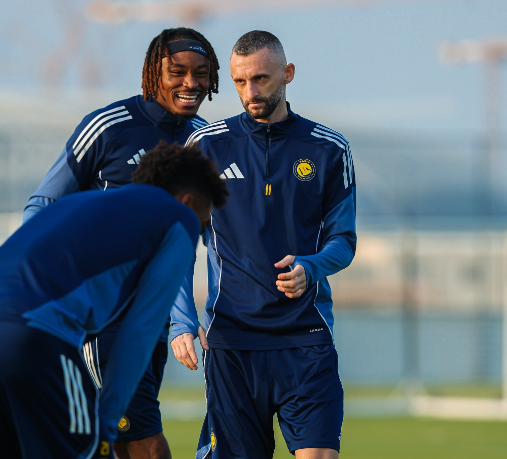 غيابات مؤثرة قبل مباراة النصر والخليج في دوري روشن