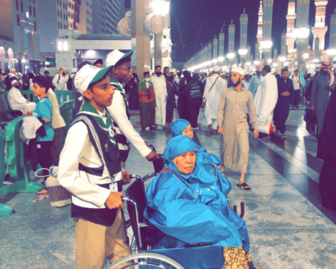 أروع ملاحم التطوع في الحرمين الشريفين: 1100 كشاف لخدمة الزوار