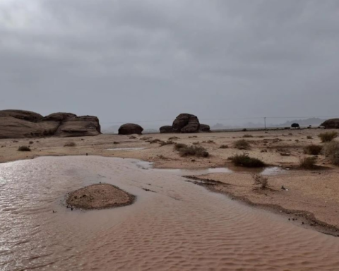 طقس السعودية اليوم: أمطار على العُلا وتنبيهات الأرصاد