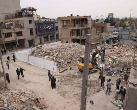 إيران ترد على ترامب وترفض إجراء محادثات إيران وأمريكا