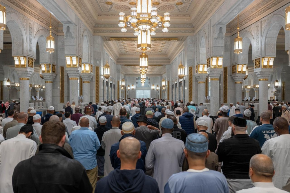 الحرمين الشريفين يتأهبان لاستقبال ليلة 27 من رمضان