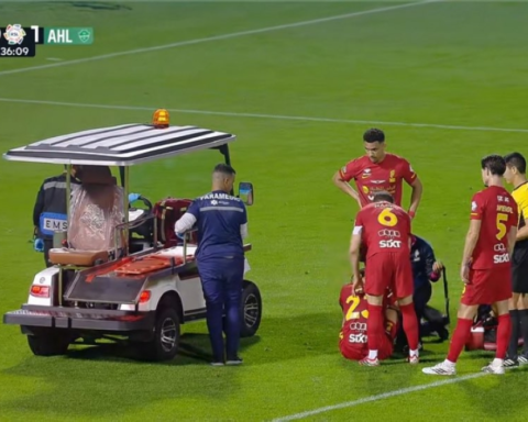 تفاصيل إصابة وليد الأحمد بقطع في الرباط الصليبي