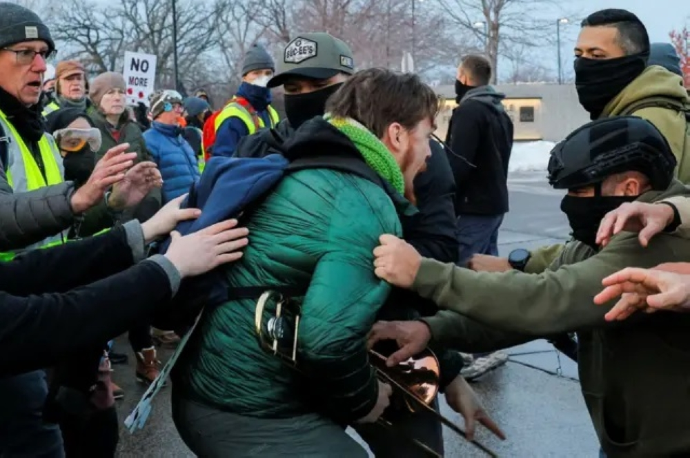 America allows the deportation of illegal immigrants to third countries