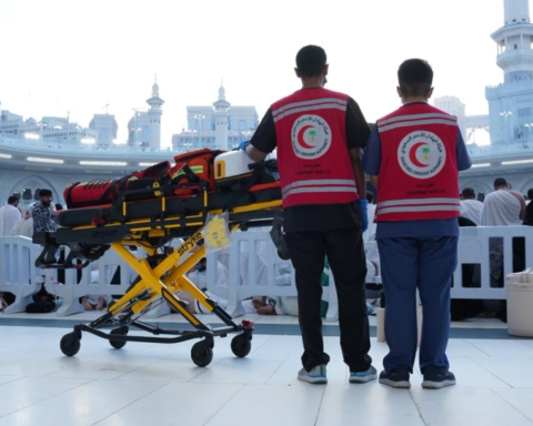 تعزيز الخدمات الإسعافية في المسجد الحرام بمشاركة 17 جهة