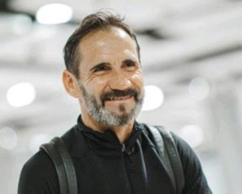 نادي العدالة يعلن إقالة ديديه غوميز بسبب تراجع النتائج