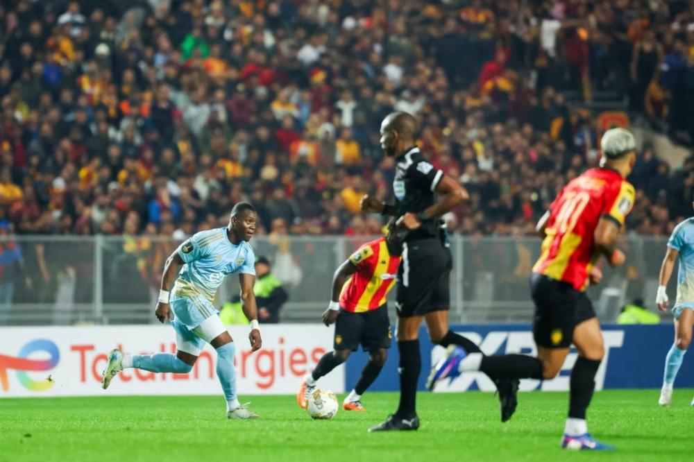 تفاصيل شكوى الأهلي للاتحاد الأفريقي ضد الحكم عيسى سي