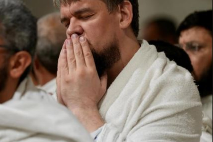 ختم القرآن في المسجد الحرام ليلة 29 رمضان: أجواء روحانية