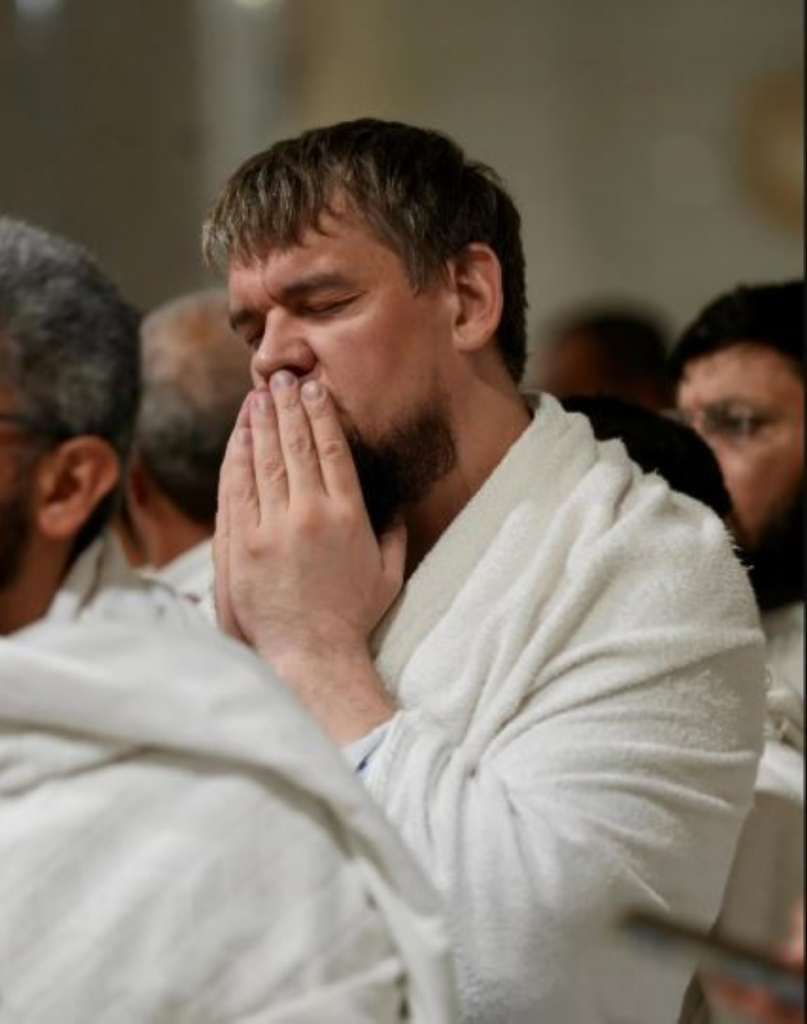 ختم القرآن في المسجد الحرام ليلة 29 رمضان: أجواء روحانية