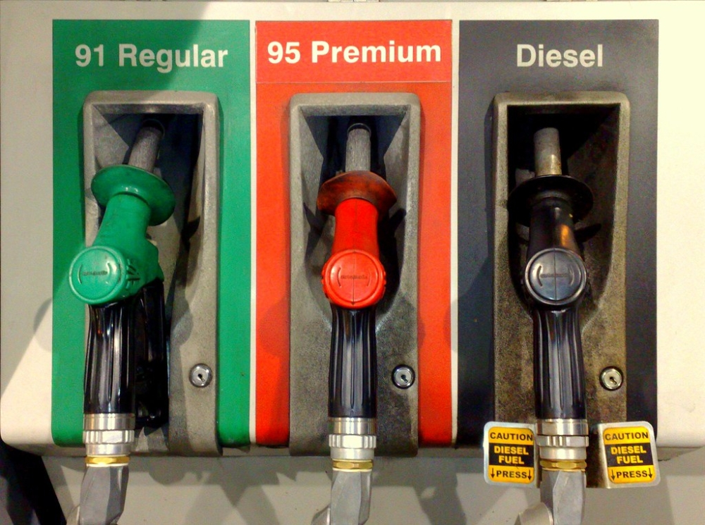 قفزة تاريخية في أسعار الوقود في أمريكا وتأثيرها الاقتصادي