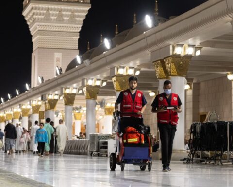 Saving a patient at the Prophet's Mosque in 80 seconds: A Saudi medical achievement